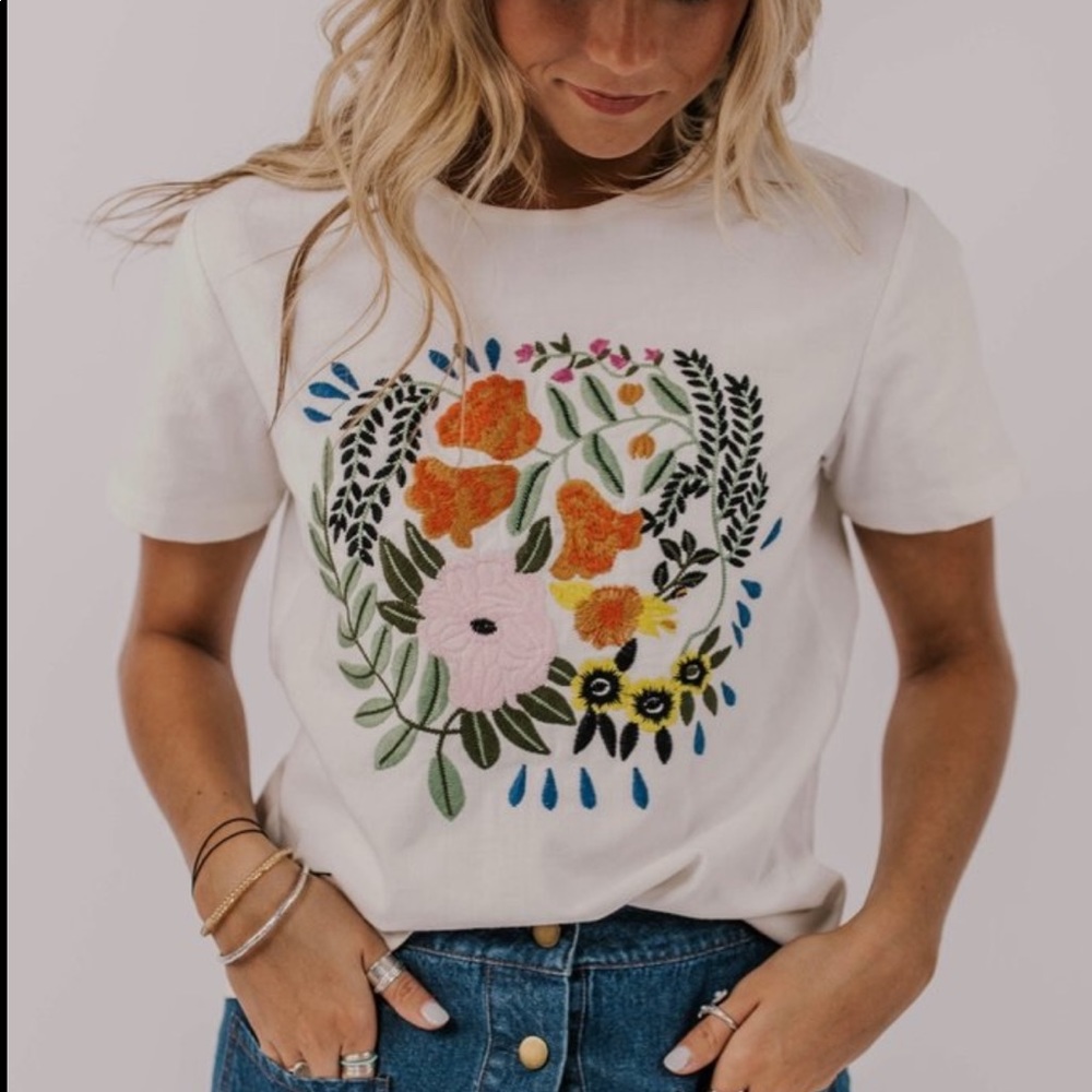 NWT Roolee Floral Embroidered Top, Woven Flower Shirt, Size Medium